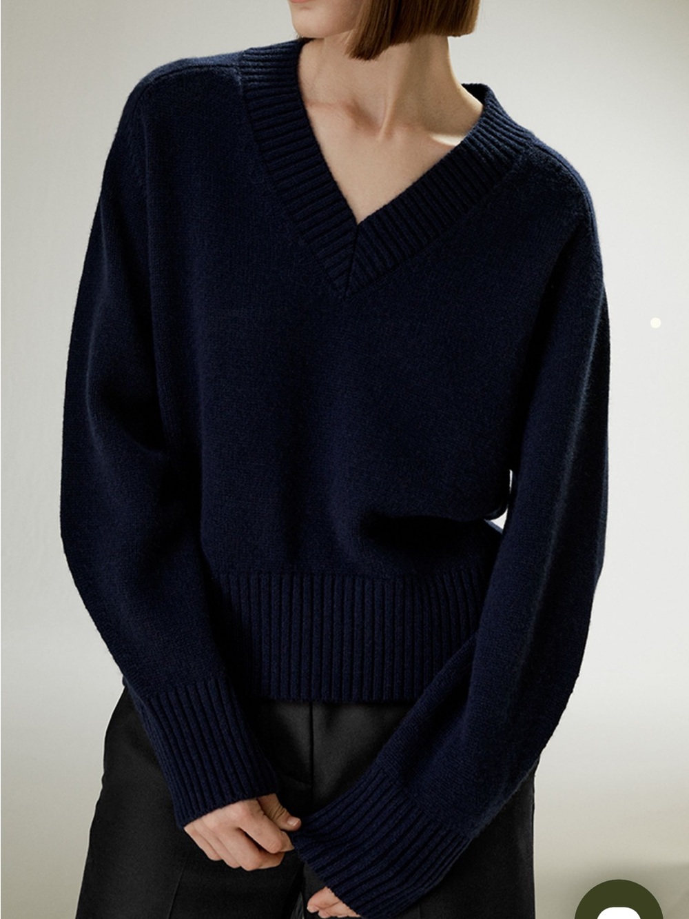 THEORY Cashmere sweater